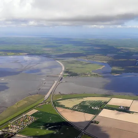 Apartament Lykkegard - Glueck Im Ehemaligen Weinkeller Tönning