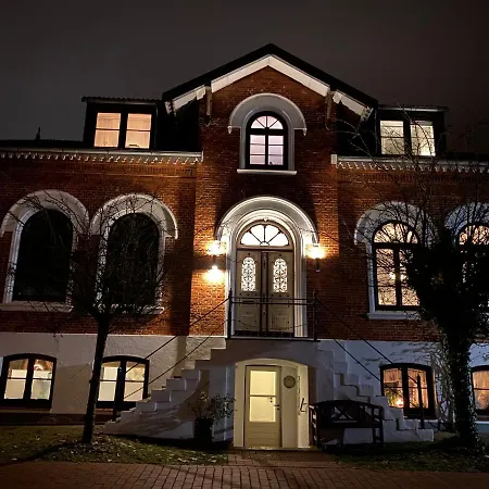 Lykkegard - Glueck Im Ehemaligen Weinkeller * Tönning